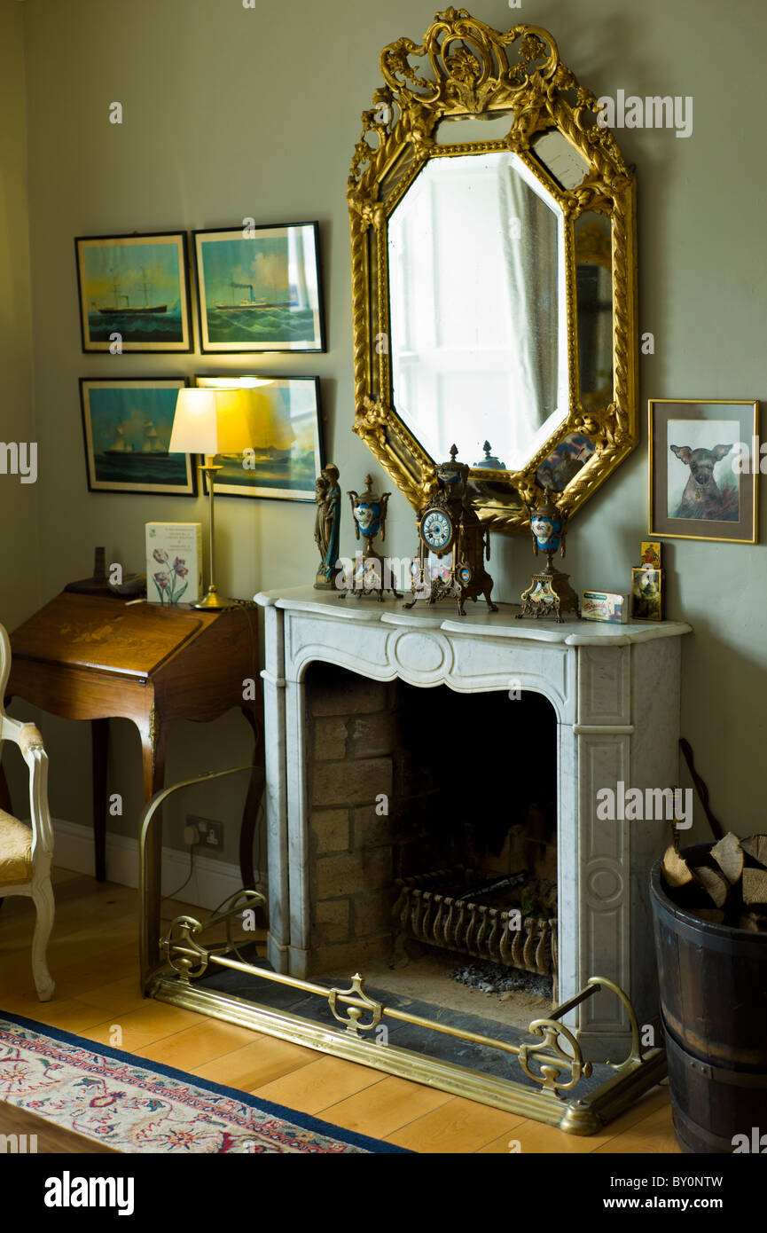 The elegant traditional drawing room at The Quay House Hotel, Clifden, County Galway, Ireland Stock Photo