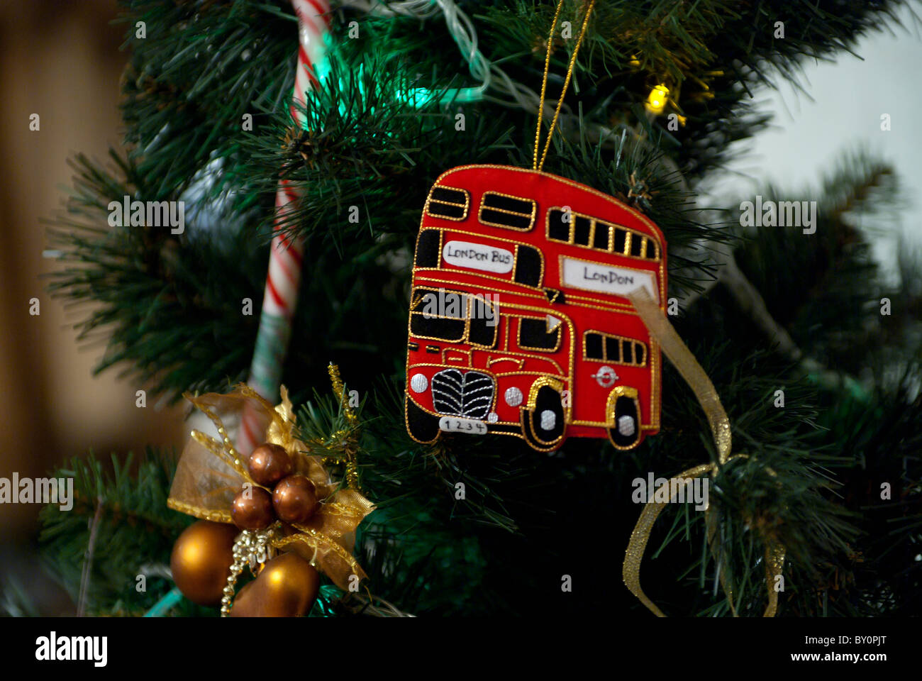 Bus toy hi-res stock photography and images - Alamy