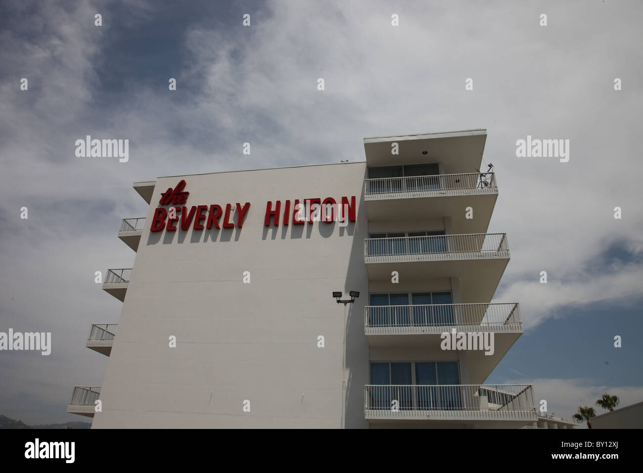 9876 Wilshire Blvd Beverly Hills Ca – WLSL