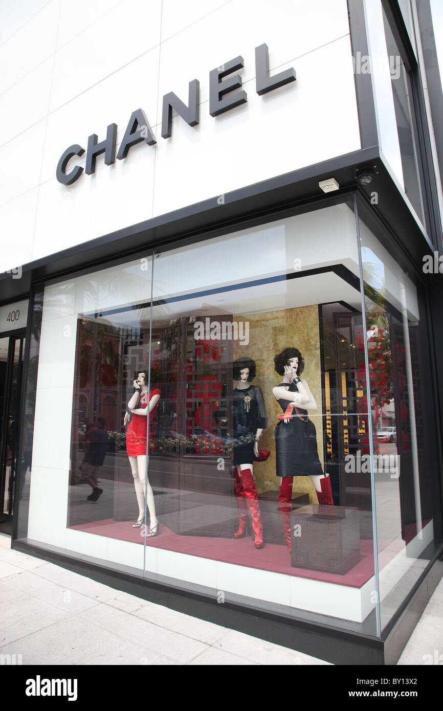 United States, California, Los Angeles, Beverly Hills, Rodeo Drive, couple  in front of Chanel store, Stock Photo, Picture And Rights Managed Image.  Pic. HMS-HEM242561