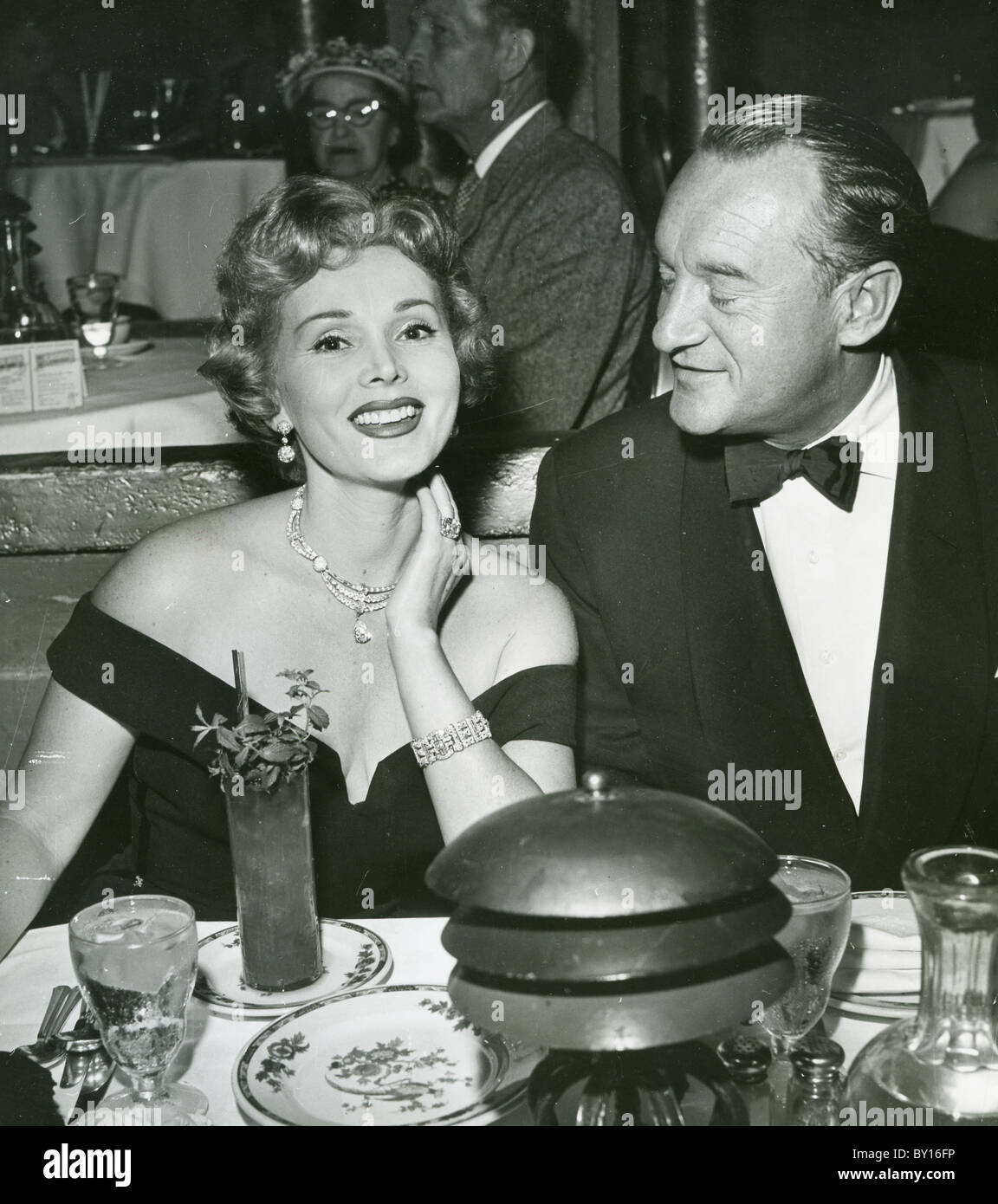 ZSA ZSA GABOR Hungarian-American actress with third husband George Sanders  (married1949-1954 Stock Photo - Alamy