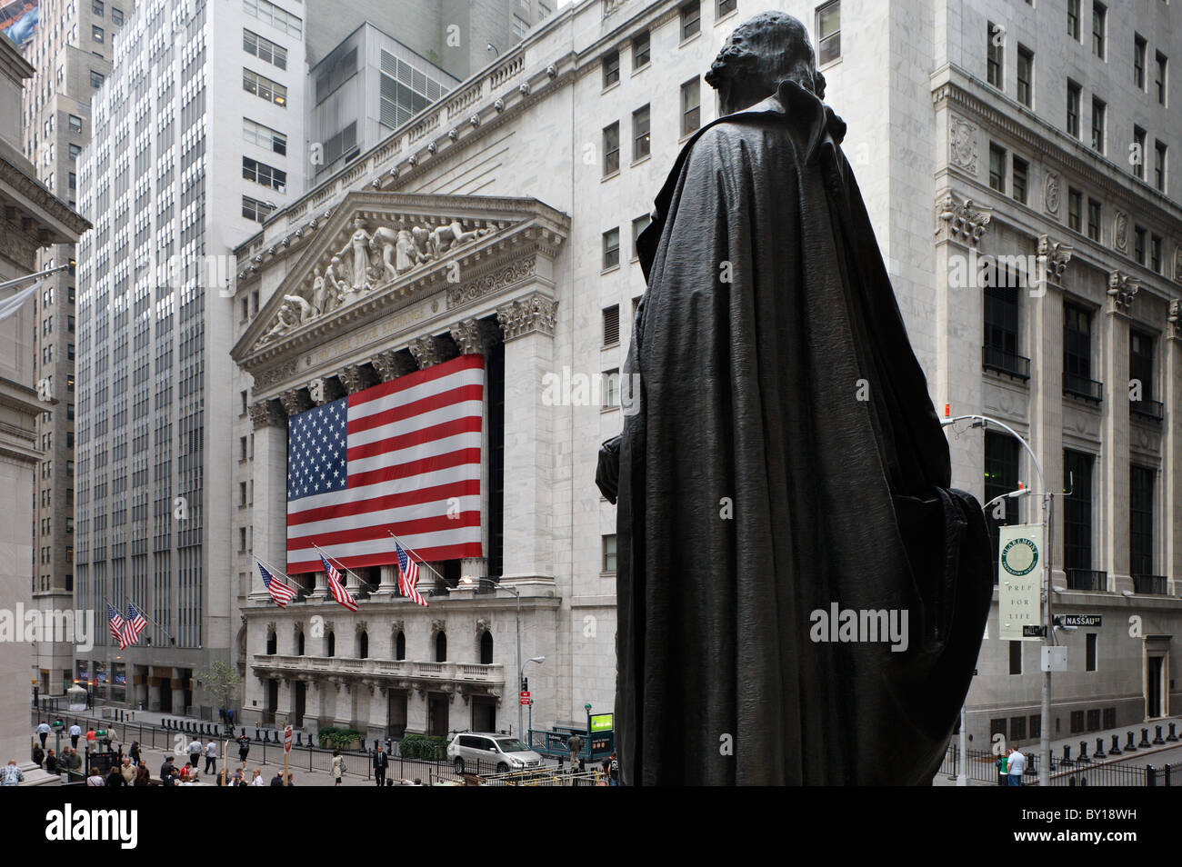 Monument to George Washington in front of NYSE, New York City, United States of America Stock Photo