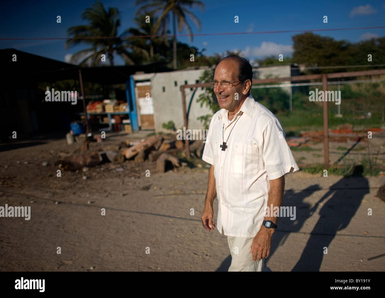 Catholic priest Alejandro Solalinde walks at his shelter for migrants in Ixtepec, Oaxaca State, Mexico. Stock Photo