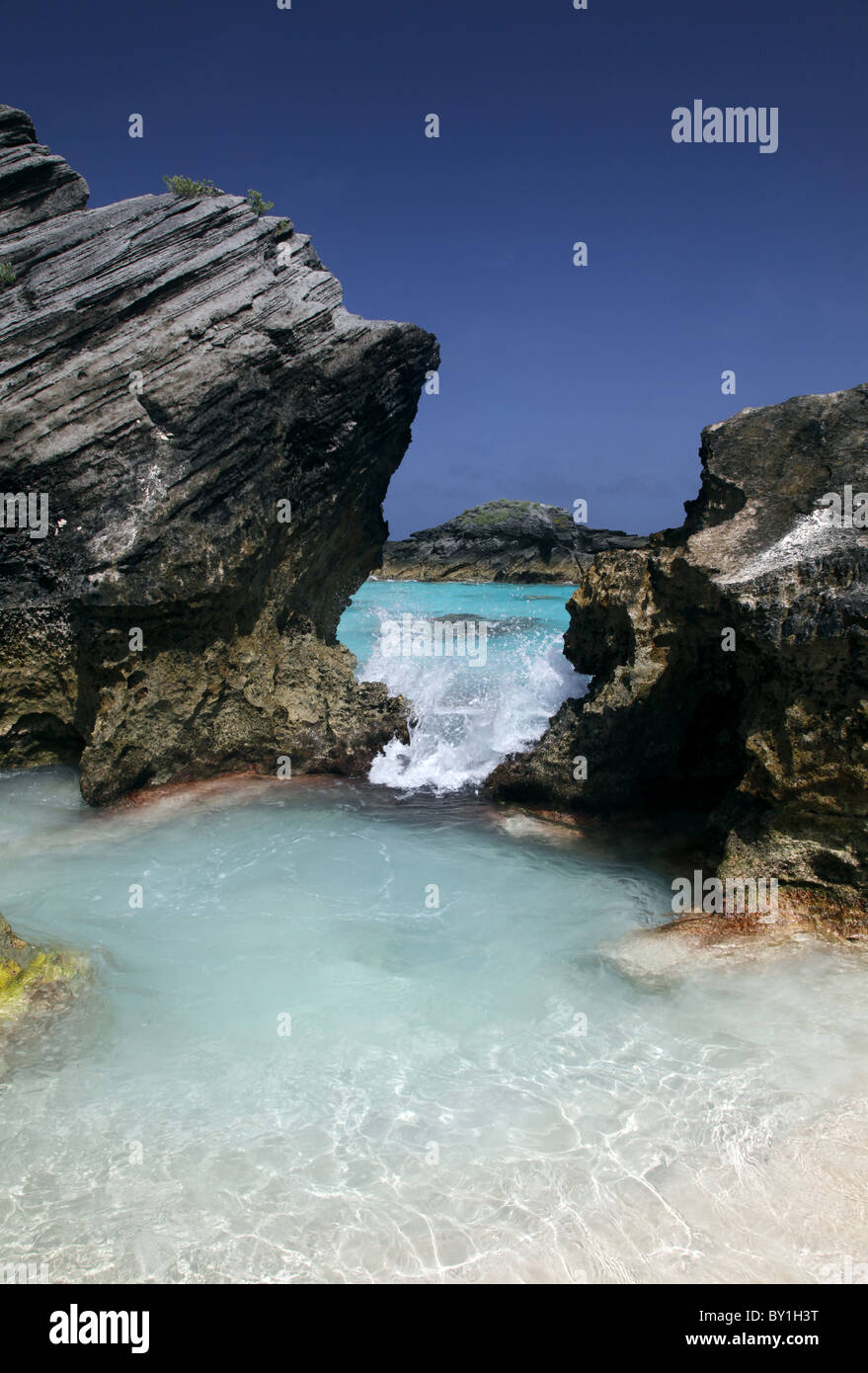 COVE AT HORSESHOE BAY BERMUDA ISLANDS NORTH ATLANTIC OCEAN HORSESHOE