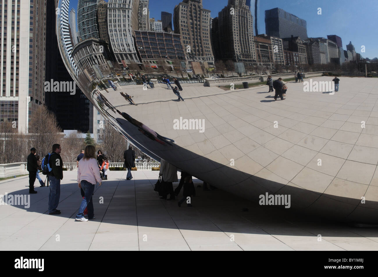 The bean chicago millennium park hires stock photography and images