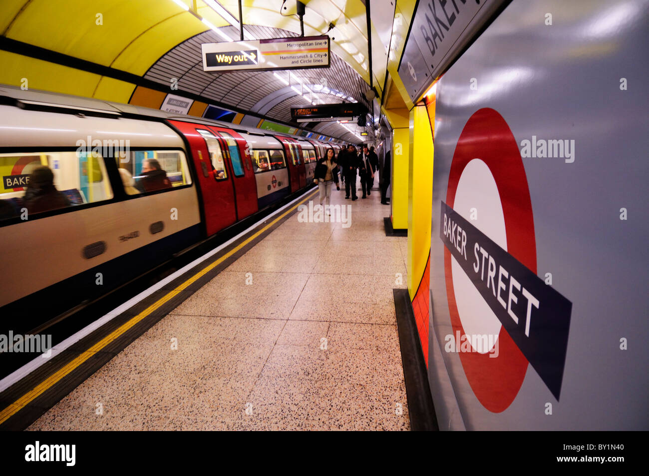 Baker Street Underground Tube Station Jubilee Line Platform, London, England, UK Stock Photo