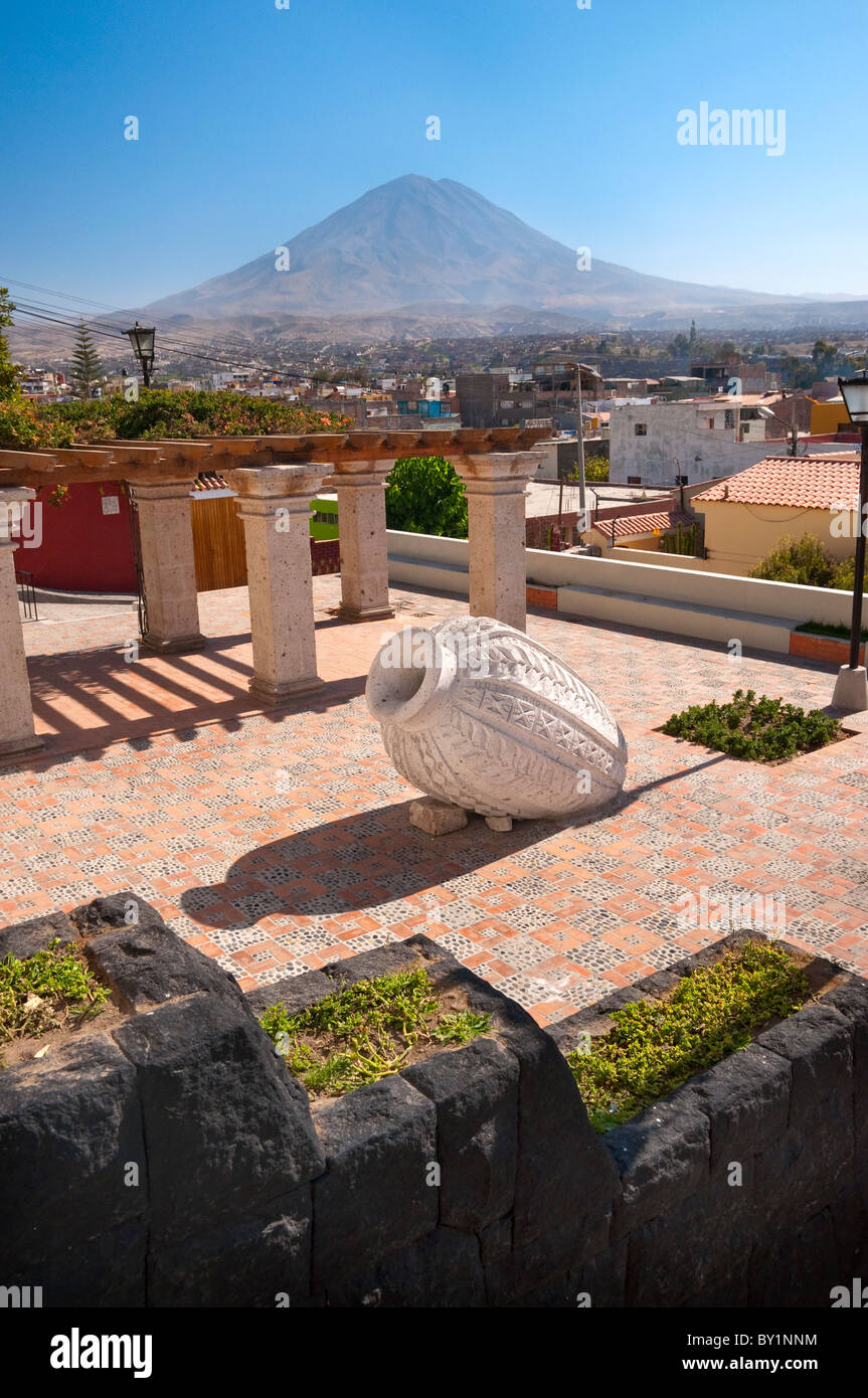 The Yanahura viewpoint with the volcano El Misti in Arequipa, Peru, South America. Stock Photo