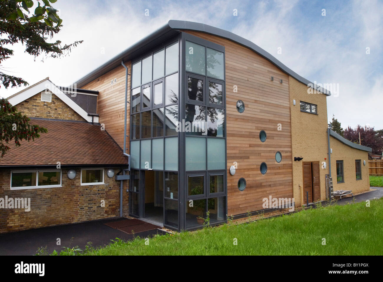 Special needs school building hires stock photography and images Alamy