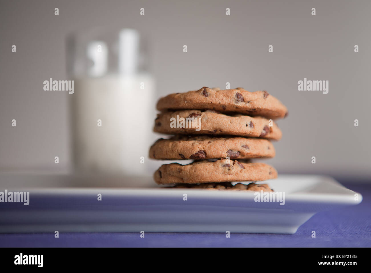 Cookies and milk Stock Photo Alamy