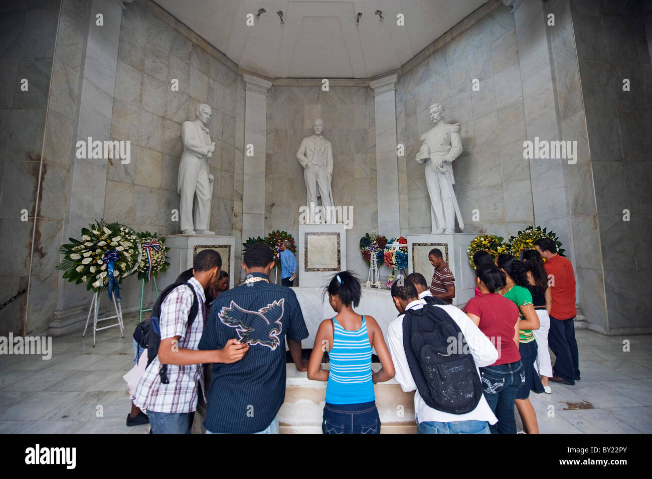 The Caribbean, Dominican Republic, Santo Domingo, Colonial district, tourists at Altar de la Patria; Memorial to Duarte, Stock Photo