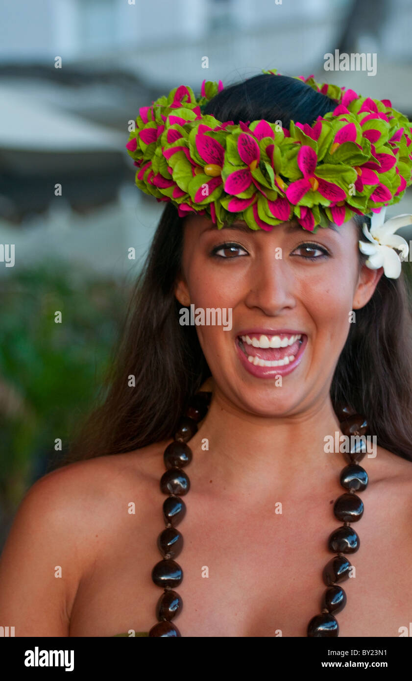 Beautiful hawaiian woman head dress hi-res stock photography and images -  Alamy
