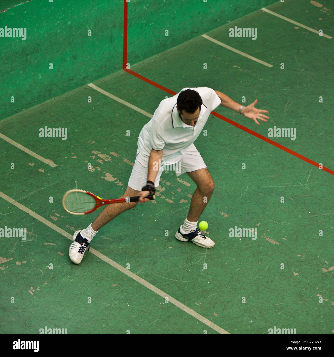 France, Aquitaine, Pau.  The ancient game of real tennis in progress on the old court at Pau.  Real tennis, or jeu de paume, is Stock Photo