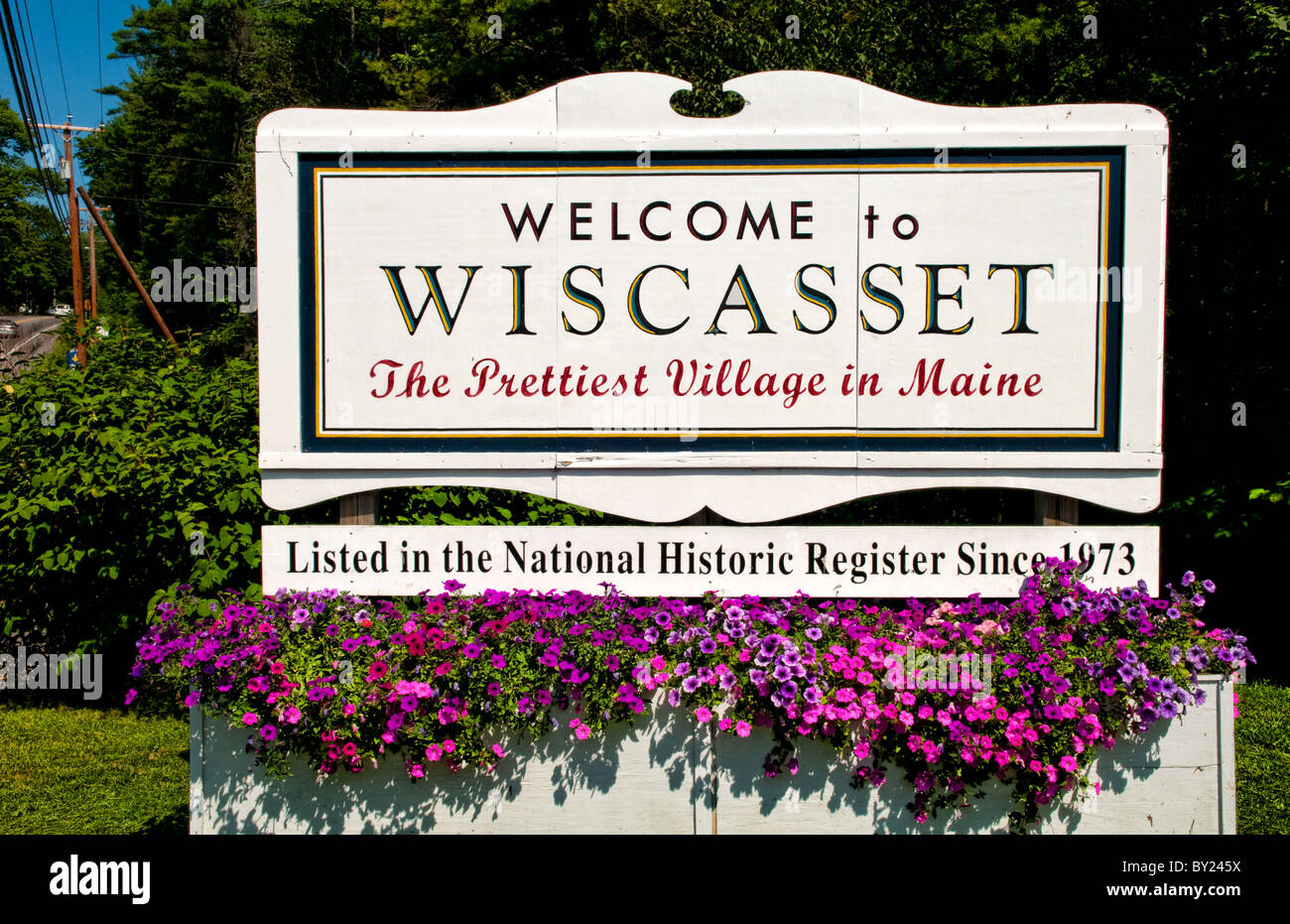 Sign to Wiscasset Maine the prettiest village in Maine in New England