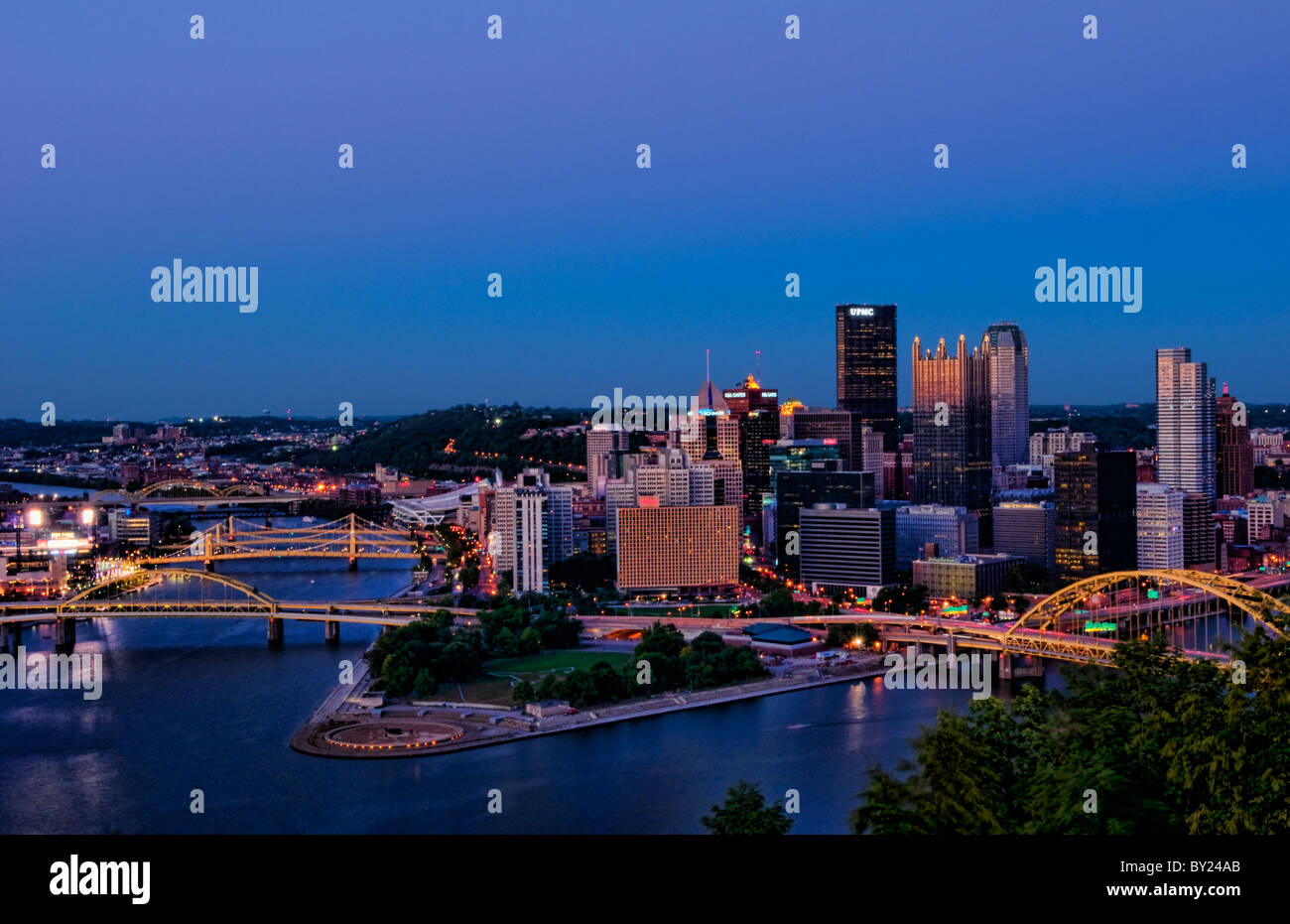 Pittsburgh skyline from PNC Park HDR, Copyright © Dave DiCe…