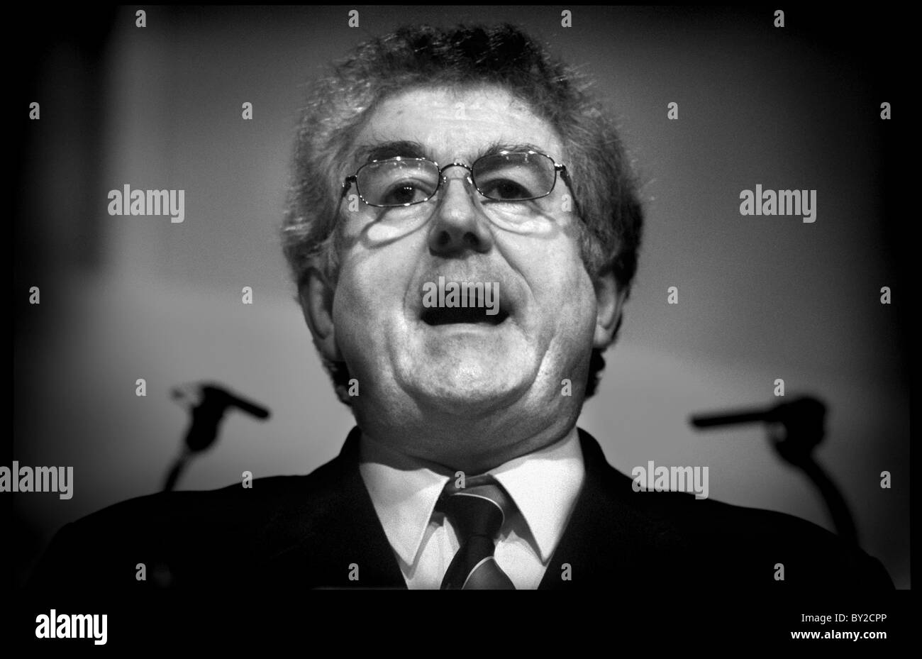 Rhodri Morgan, speaking at the Welsh Labour Party Conference. Stock Photo