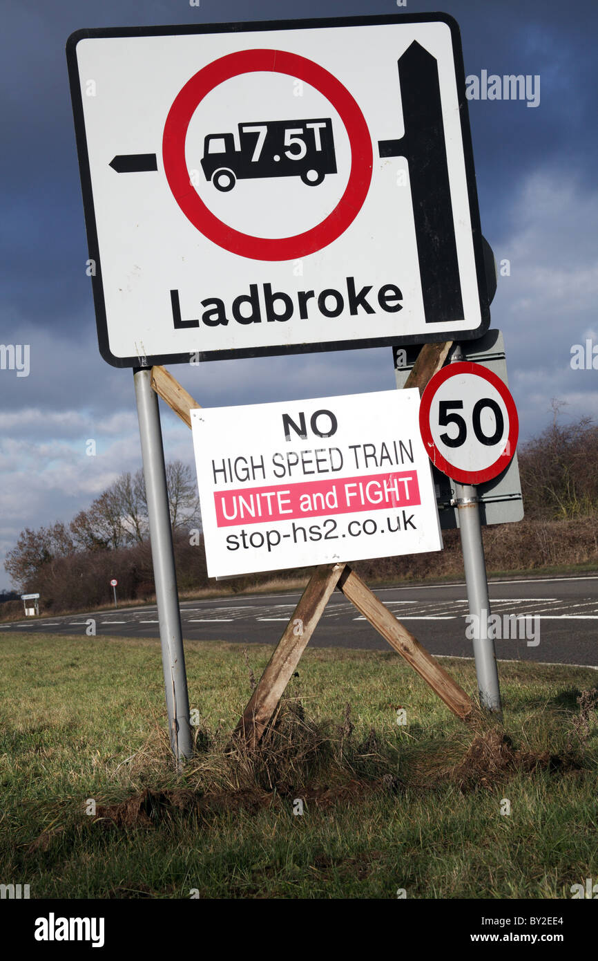 Protest Campaign Sign against Proposed High Speed Rail Link, Ladbroke, Warwickshire Stock Photo