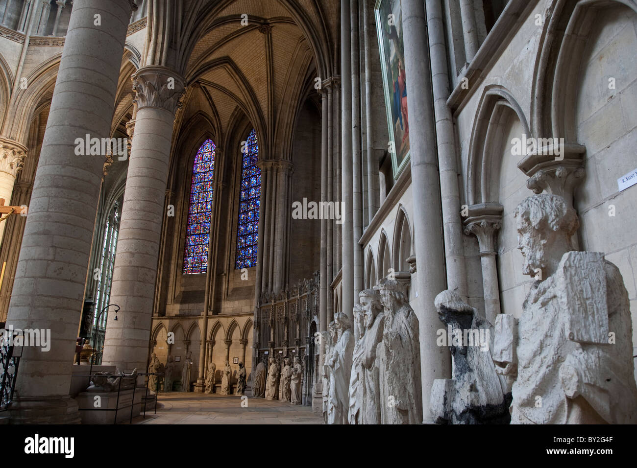 Notre dame paris interior painting hi-res stock photography and images -  Alamy