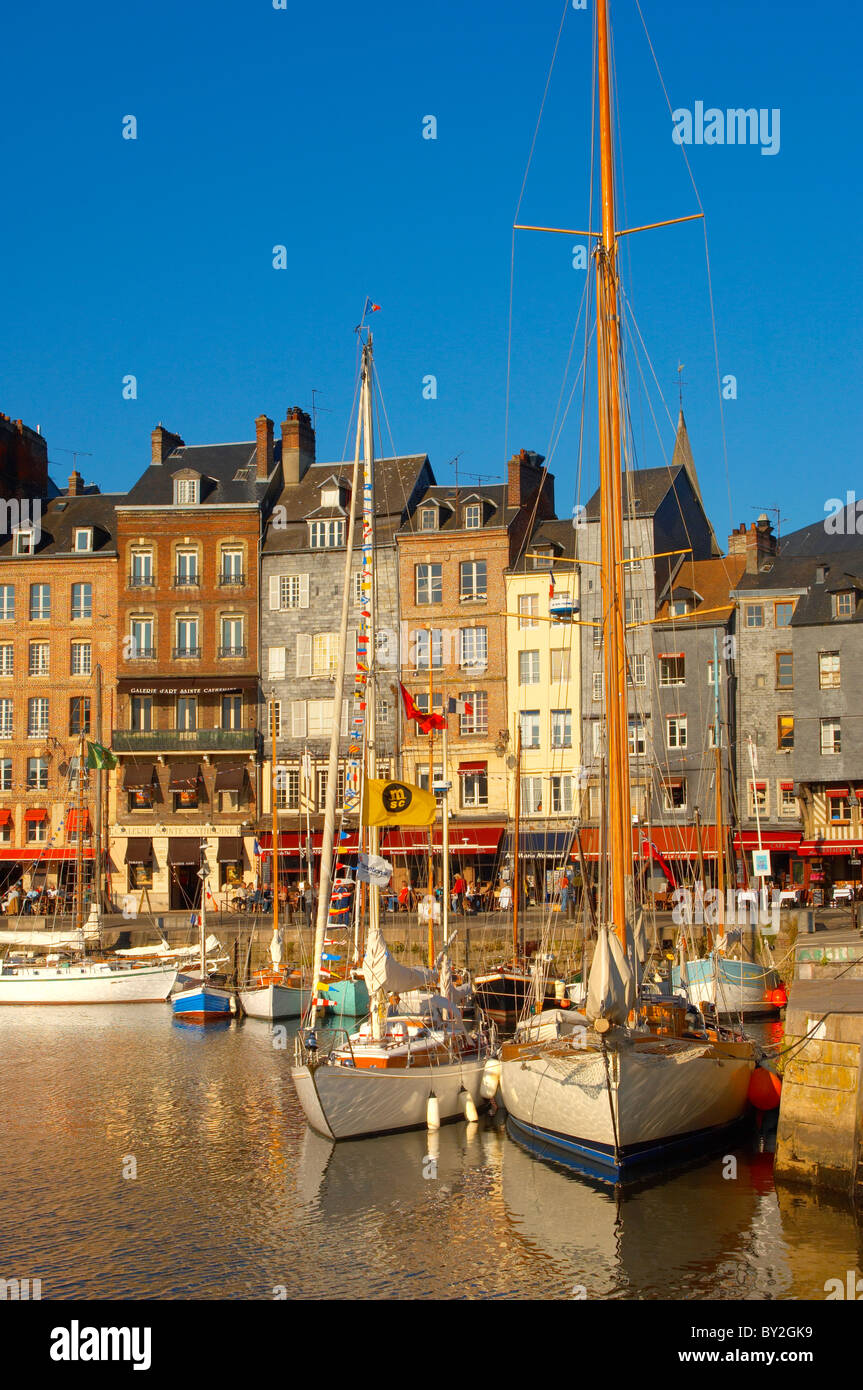 harbour scene with yaughts and harbour restaurants. Honfleur, Normandy, France. Stock Photo
