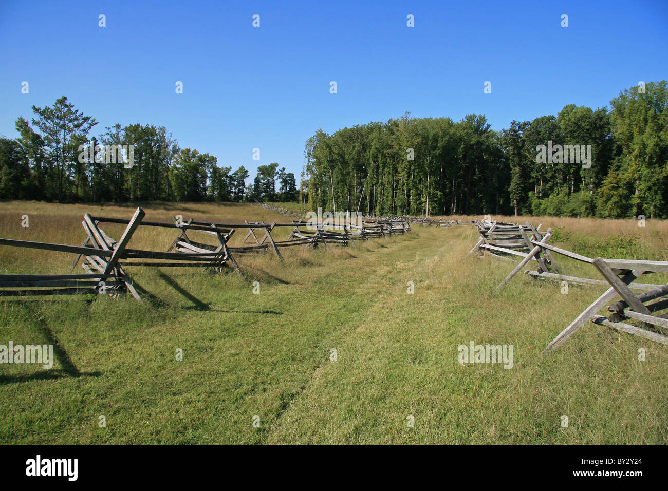 The view along a line of defensive fences on the Gaines' Mill Battlefield, Watt House, Richmond, Virginia. Stock Photo