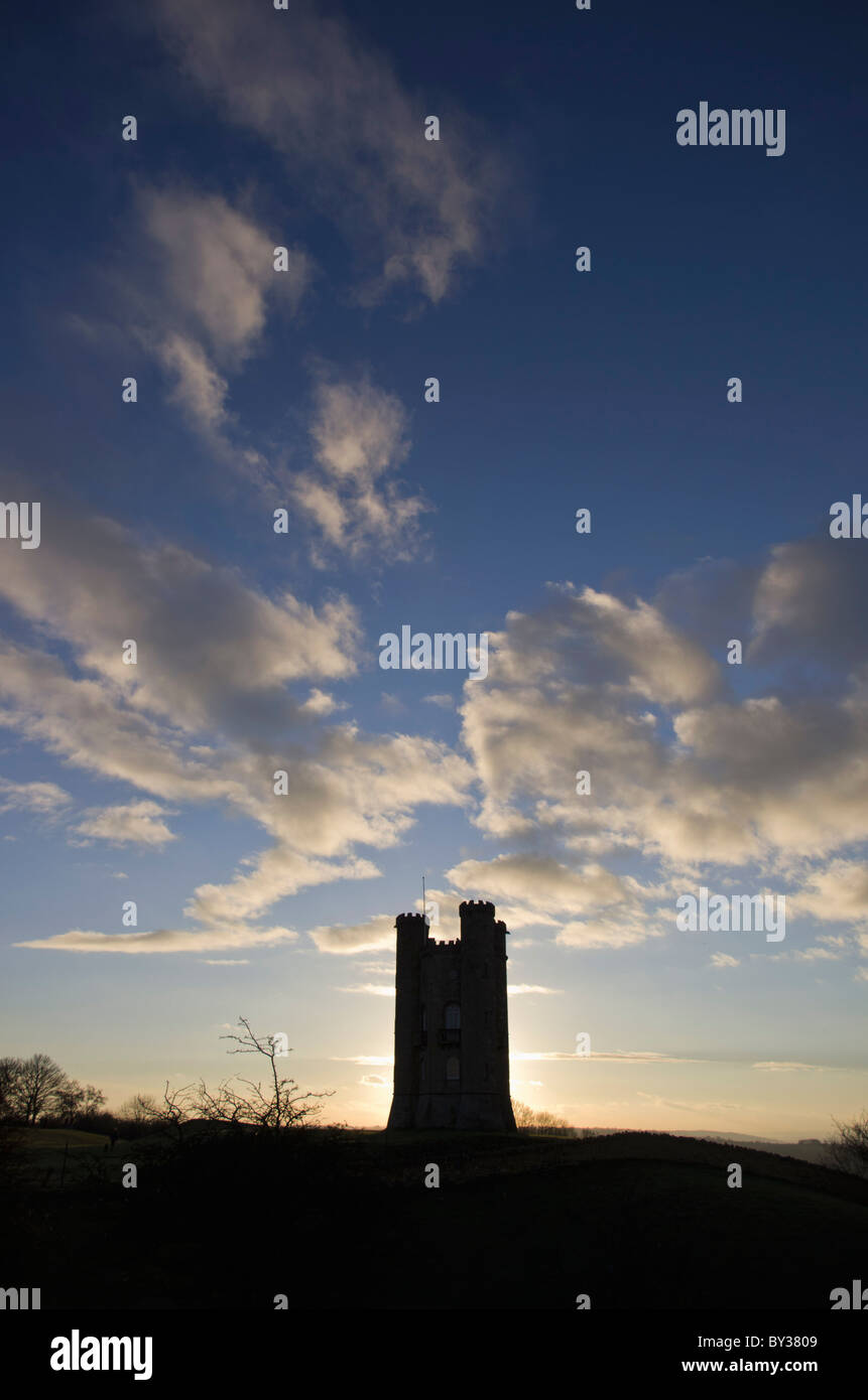 broadway tower country park cotswolds Stock Photo Alamy