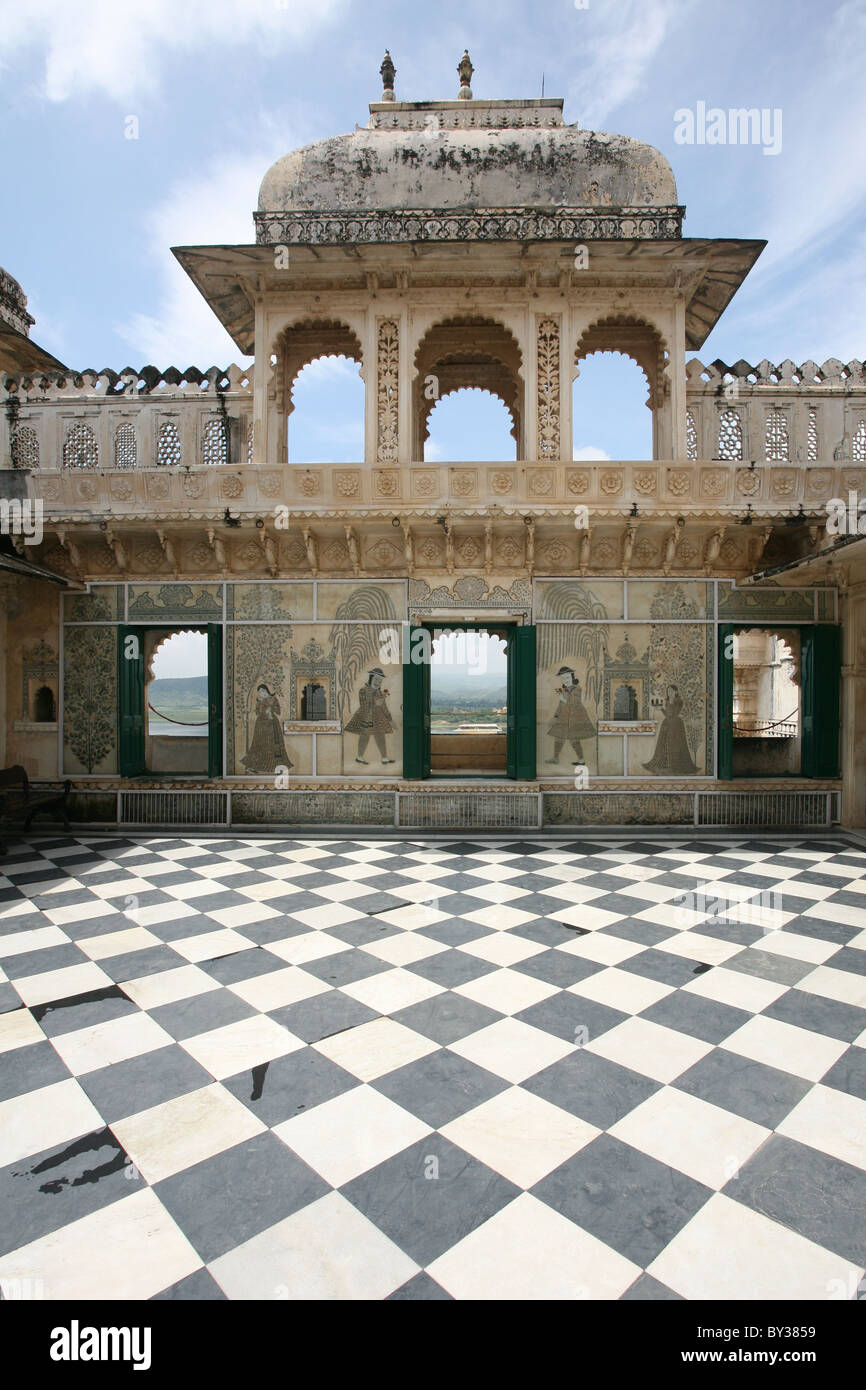 Open air ornate Royal Courtyard Rajya Angan City Palace, Udaipur, Rajasthan Stock Photo