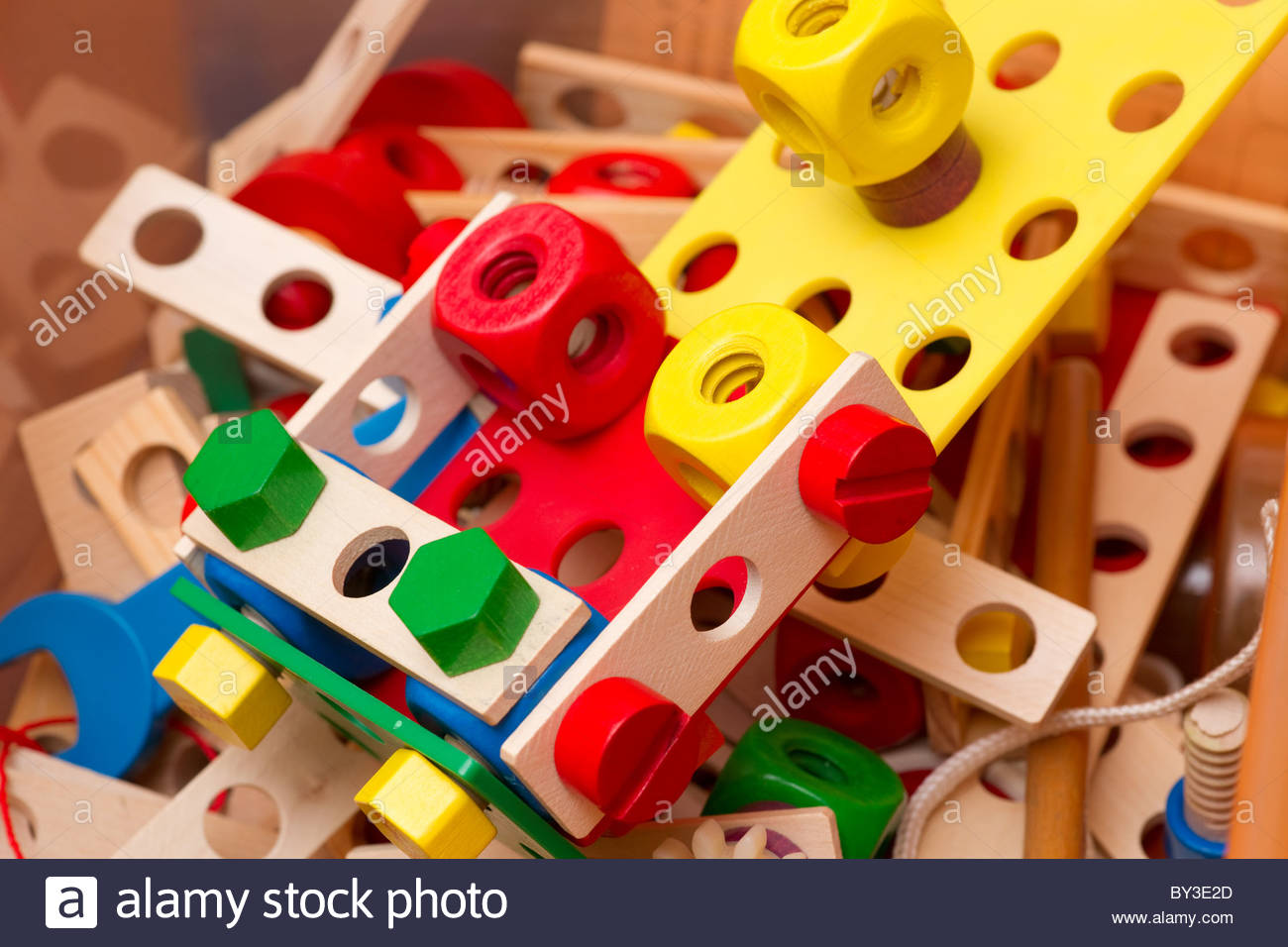 wooden meccano