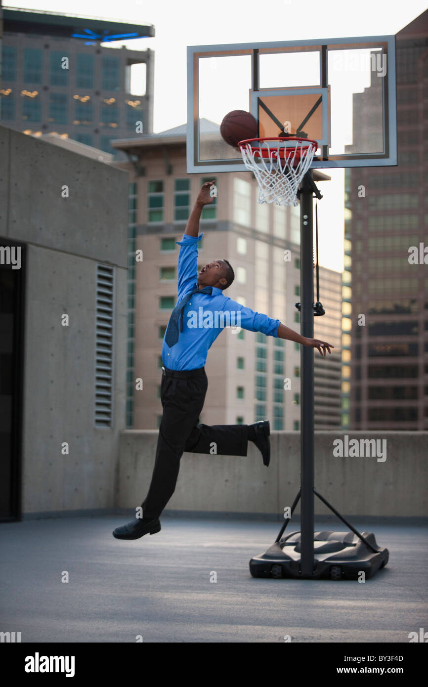 Scoring goals hires stock photography and images Alamy