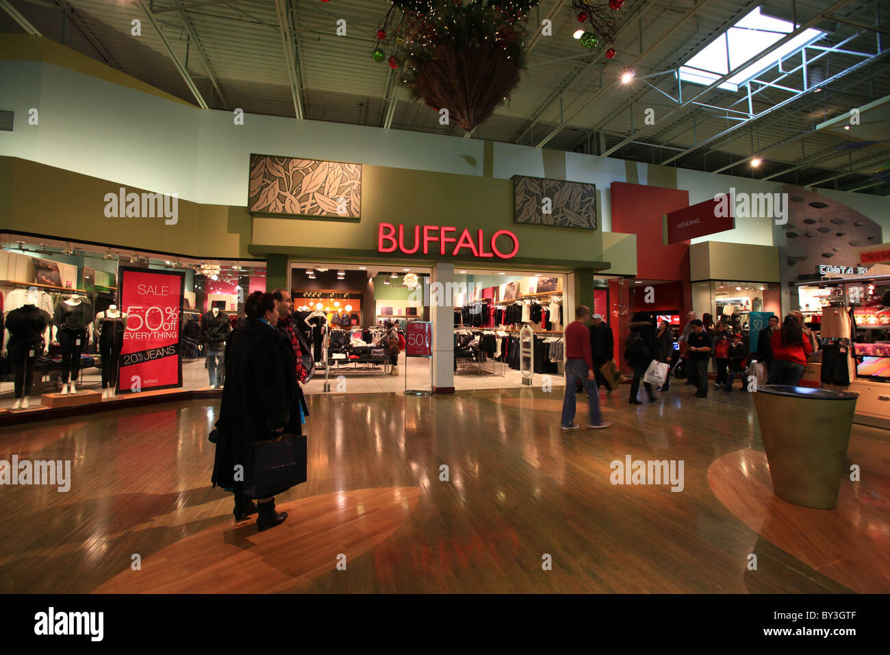 Vaughan mills mall hires stock photography and images Alamy