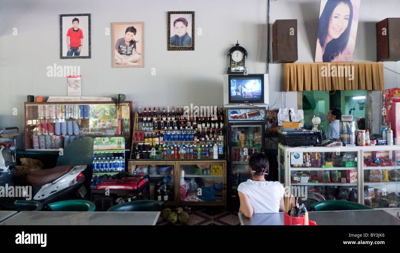 Cafe On Road From Danang To Dalat Via Nha Trang Stock Photo Alamy alamy
