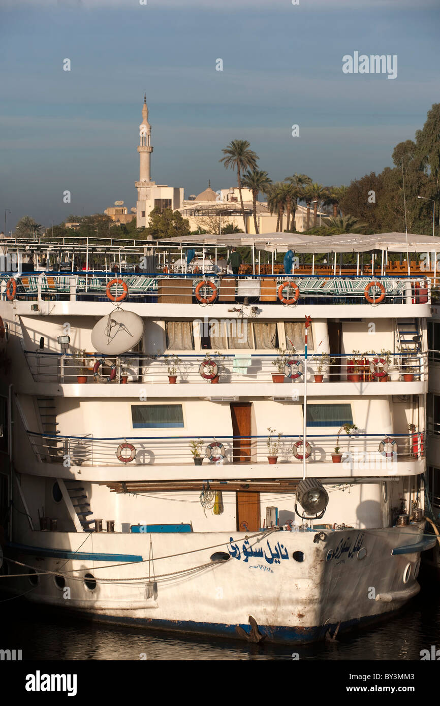 Aegypten, Luxor, Kreuzfahrtschiff Stock Photo