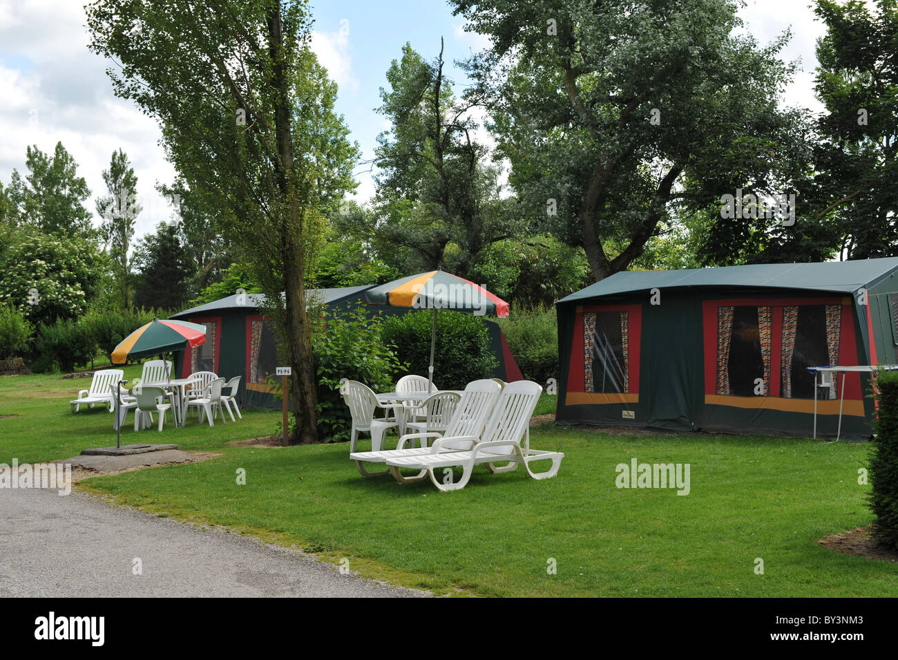 Rental holiday family tents on a quality woodland camping park in