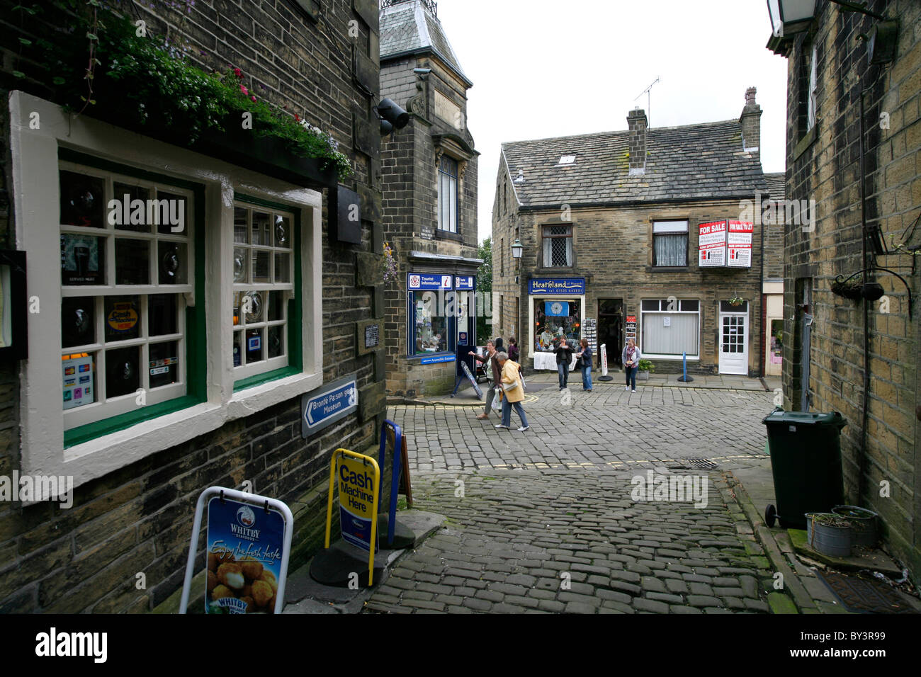 Haworth West Yorkshire - home to the Bronte sisters Stock Photo - Alamy