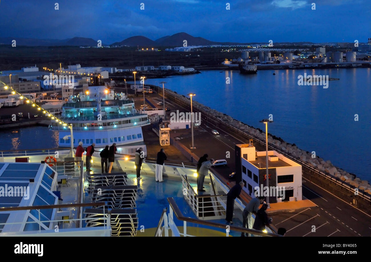 Lanzarote, Spain, City: Arrecife, night - twilight host, port, volcanic mountains, Insel Lanzarote Spanien, Stadt: Arrecife, N Stock Photo