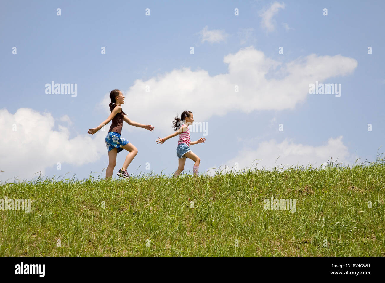 Marching girls hires stock photography and images Alamy