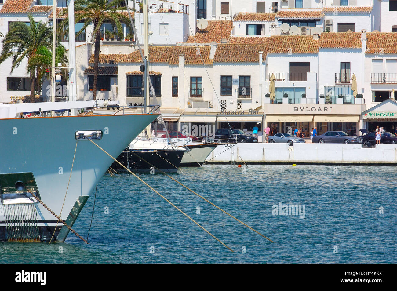 Apertura De 1970 Yacht Club En Puerto Banús - Marbella Chic