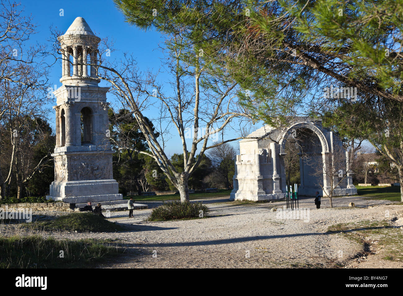 Saint remy les antiques hires stock photography and images Alamy