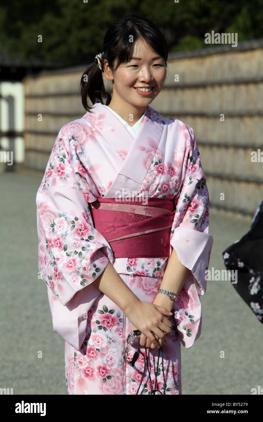 Japanese woman wearing kimono, Nijo Jo, Kyoto, Central Honshu, Japan Stock  Photo - Alamy