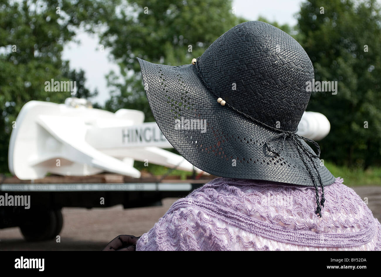 Replica Titanic Anchor being prepared to leave Dudley Zoo car park to