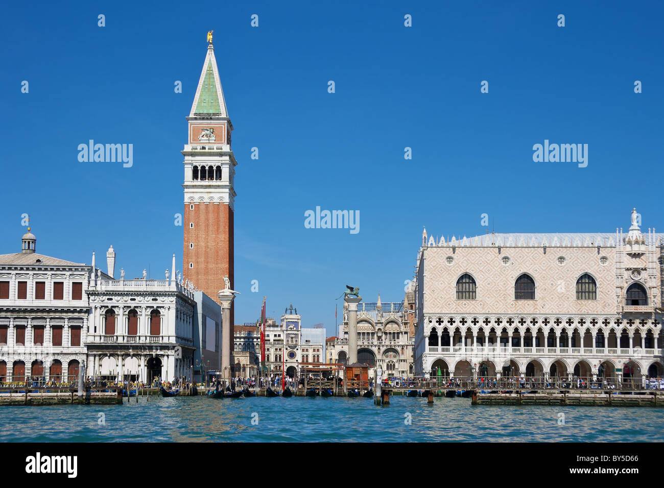 Venice doges palace san hi-res stock photography and images - Alamy