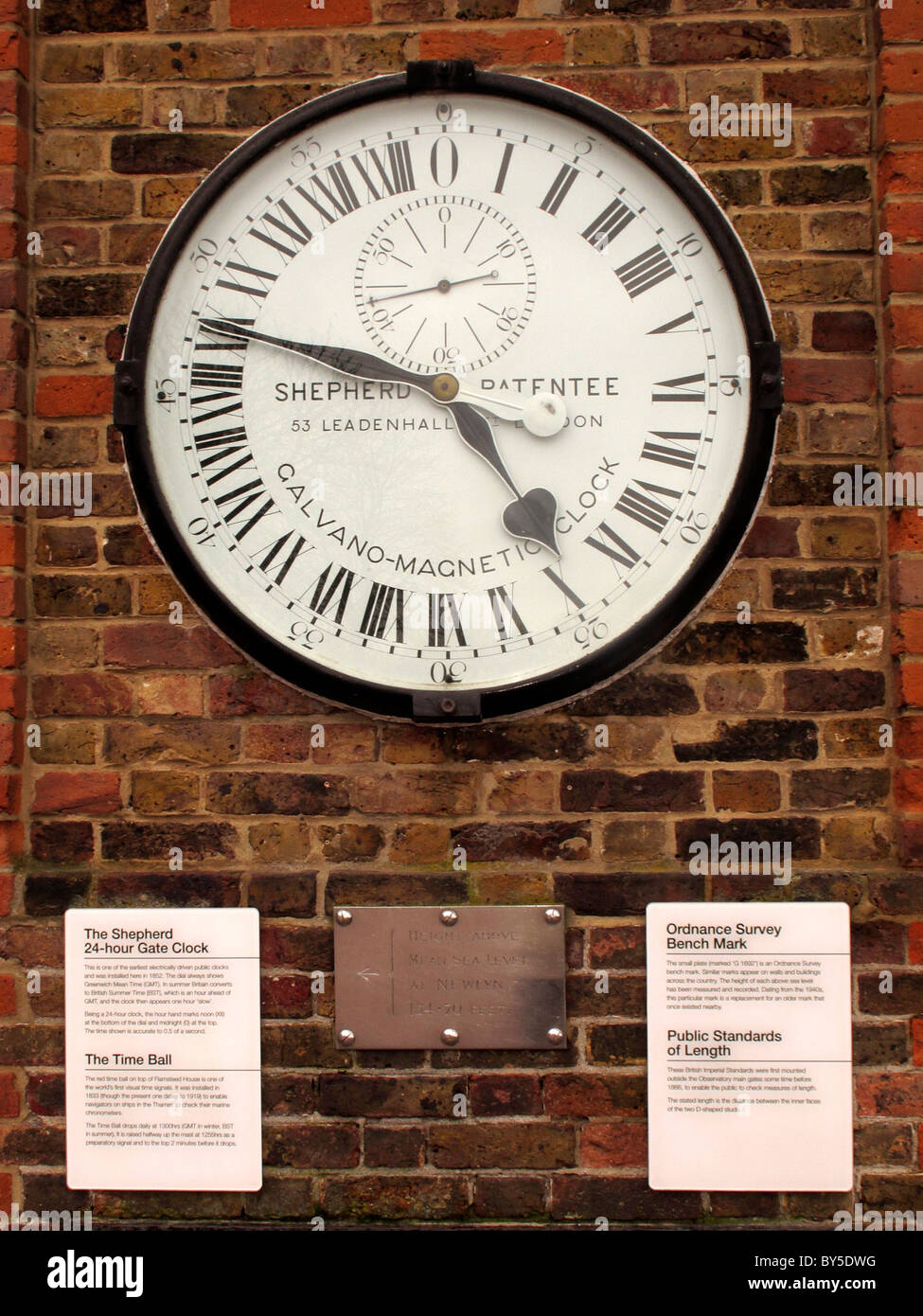 Royal Greenwich Observatory Clock High Resolution Stock Photography and ...