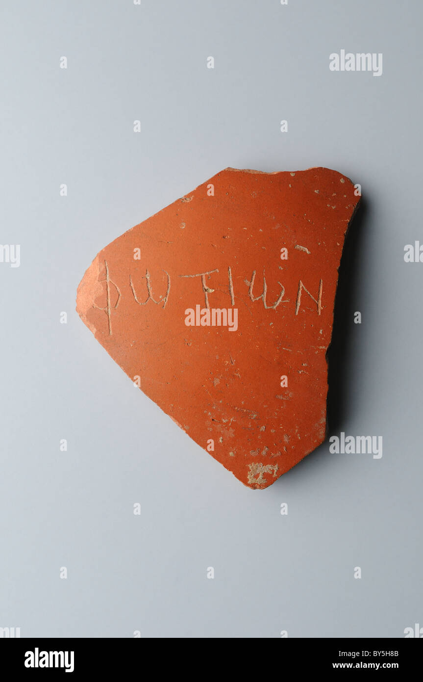 Greek writing ceramic hires stock photography and images Alamy