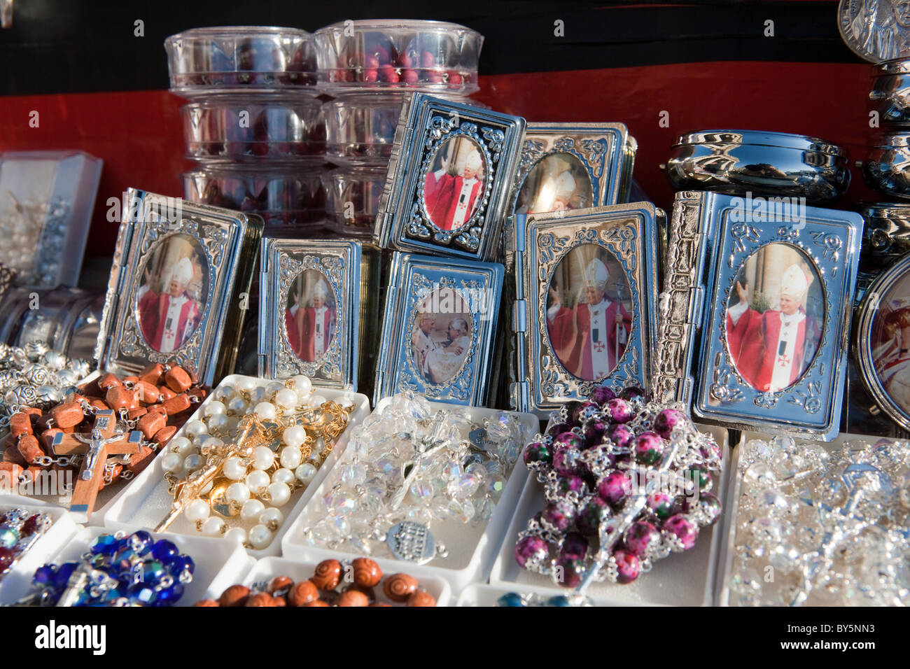 souvenirs seller stall in saint peter's square vatican city Rome Stock