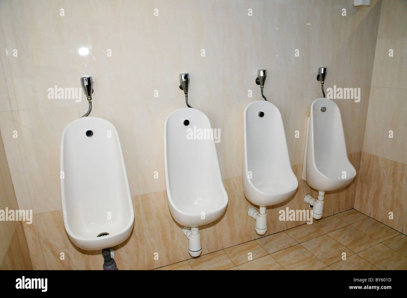 Urinal China High Resolution Stock Photography and Images Alamy