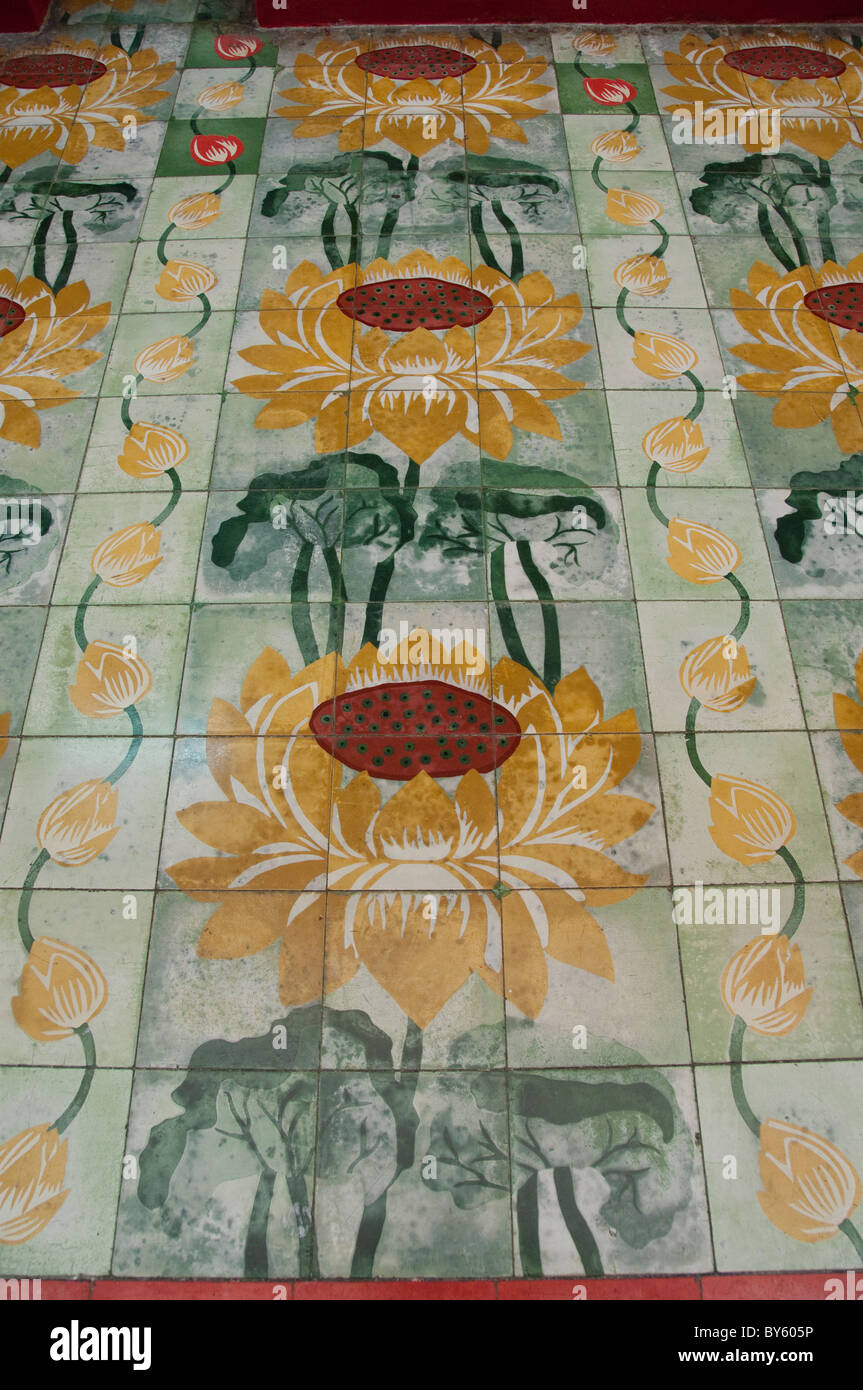 Malaysia, Island of Penang. Thai Buddhist Temple (aka Wat