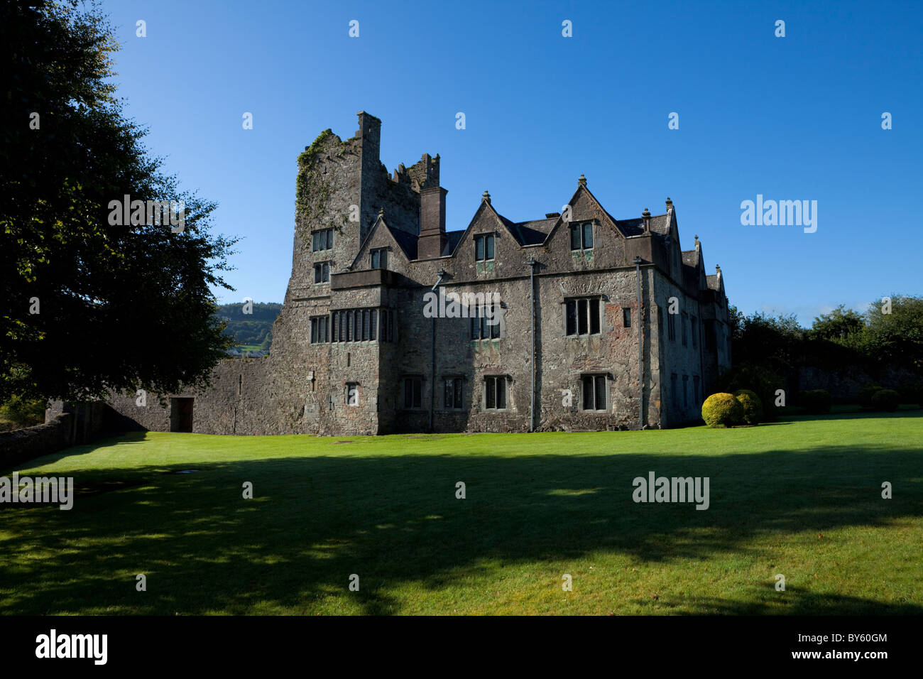 The Elizabethan Manor House built by the 10th Earl of Ormonde in the 16th Century on the River Suir, Carrick-on-Suir, County Tipperary, Ireland Stock Photo