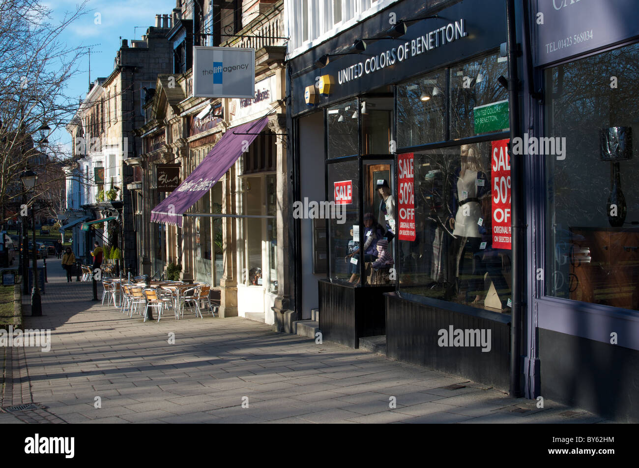 shops on montpellier hill, harrogate Stock Photo Alamy