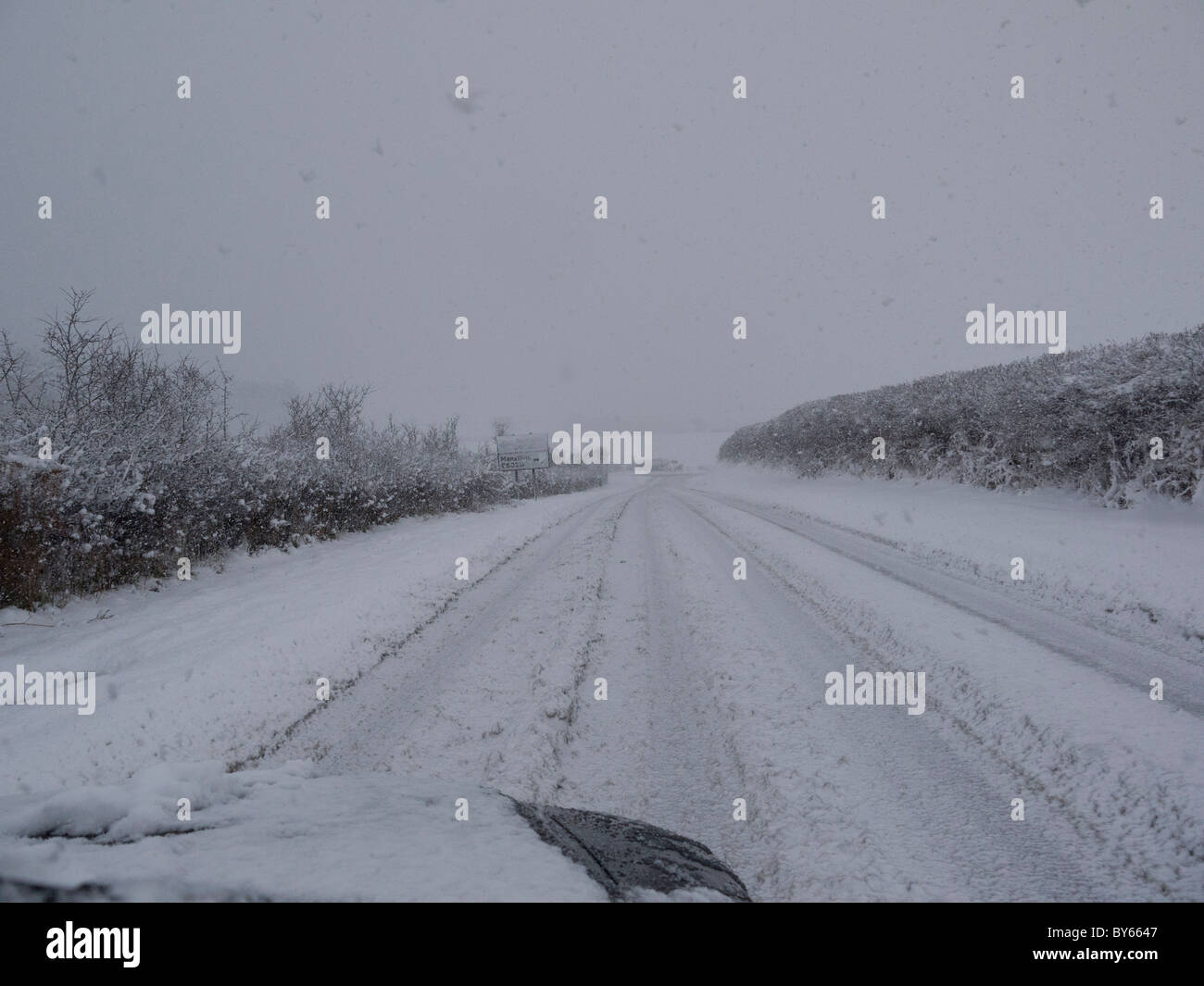 Blizzard conditions hi-res stock photography and images - Alamy