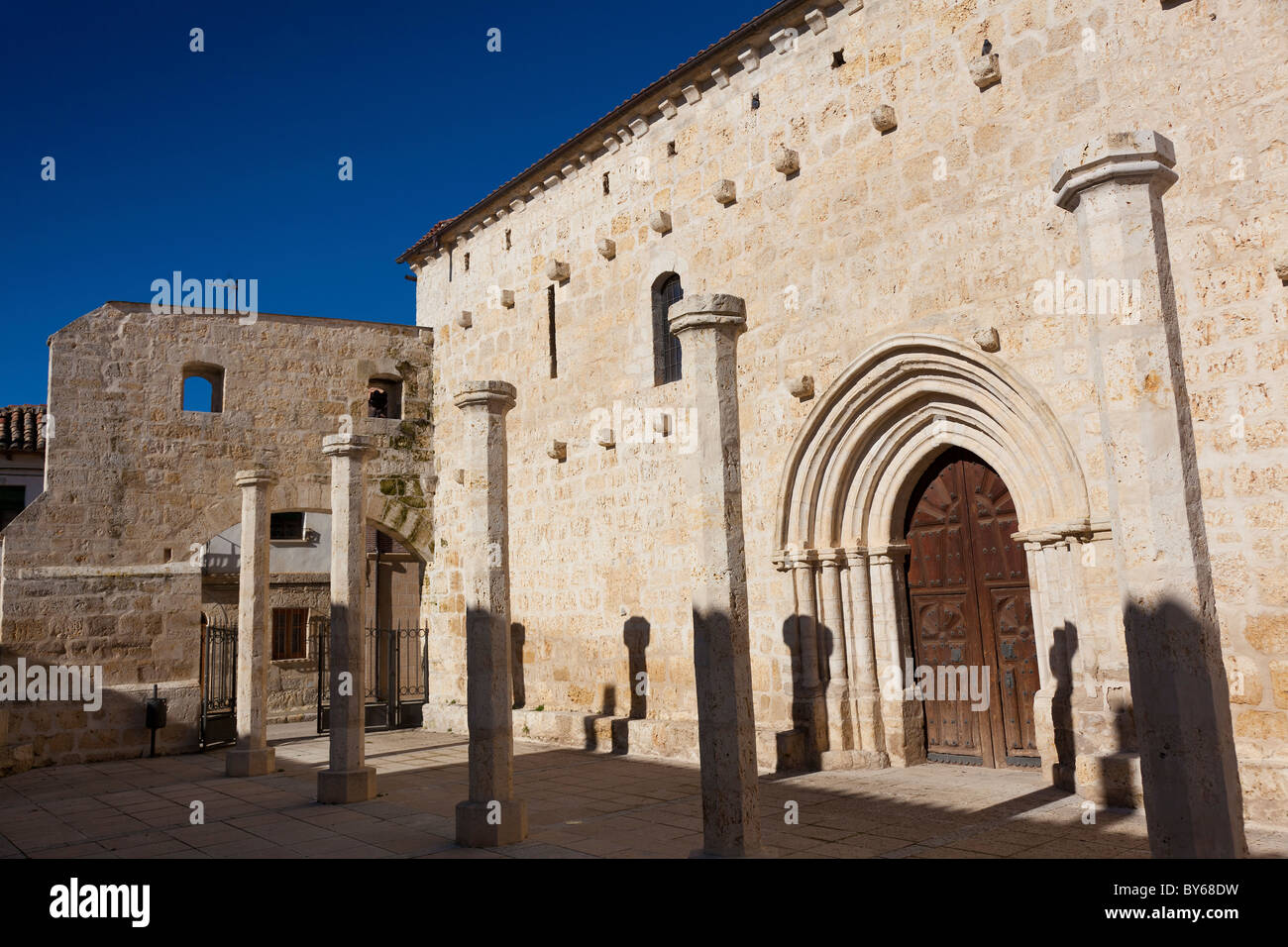 Church of Fuentes de Valdepero, Palencia, Castilla y Leon, Spain Stock Photo