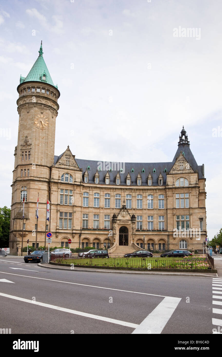 Place de Metz, Luxembourg. Spuerkeess building and clock tower housing Banque et Caisse d'Epargne de L'Etat (BCEE) state bank Stock Photo