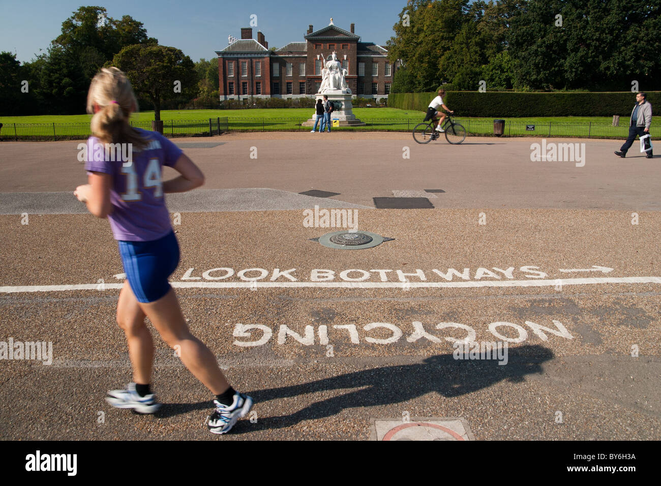 Running at Hyde park, London Stock Photo Alamy